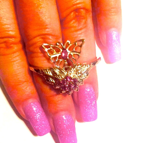 555.   5  ⭐️ RATINGS.   RHODOLITE GARNET BUTTERFLY SIGN OF RENEWAL - Picture 2 of 6